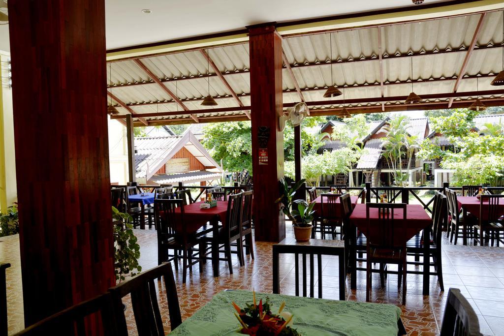 Hotel Vilayvong Vang Vieng Extérieur photo