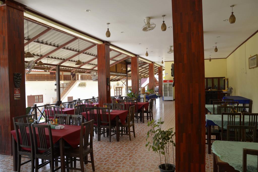 Hotel Vilayvong Vang Vieng Extérieur photo
