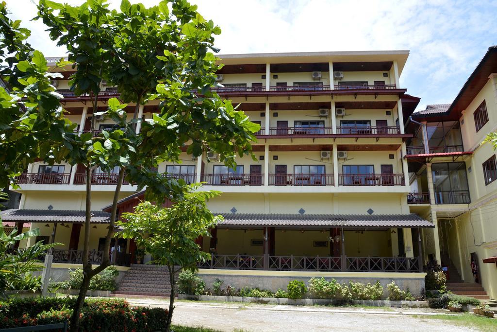 Hotel Vilayvong Vang Vieng Extérieur photo