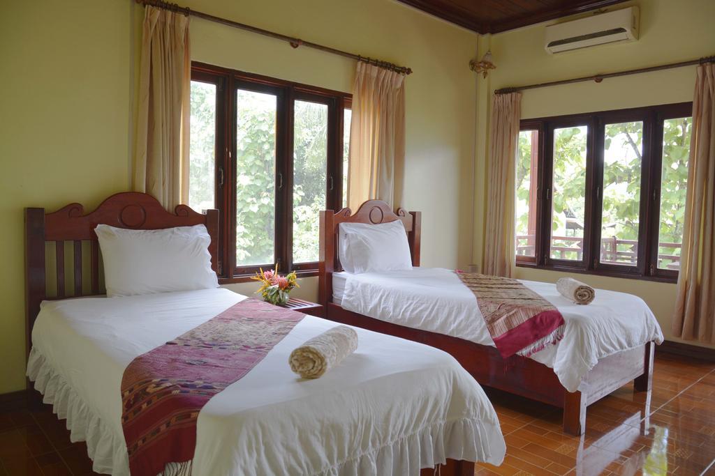 Hotel Vilayvong Vang Vieng Extérieur photo